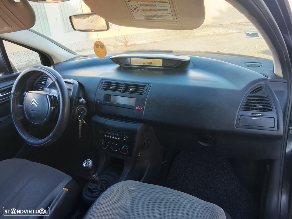 Citroën C4 1.4 16V VTR Pack - 1