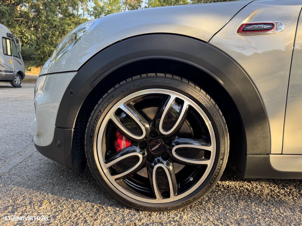 MINI 3 Portas John Cooper Works Aut. - 20