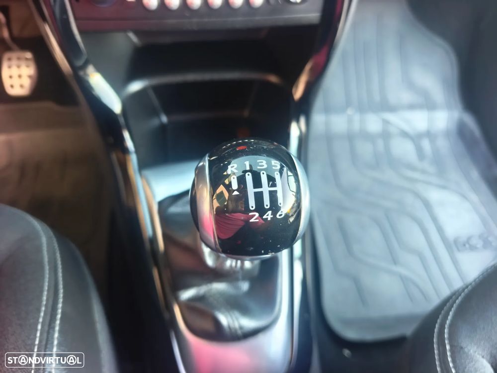 Citroën DS3 1.6 e-HDi Airdream Sport Chic - 6