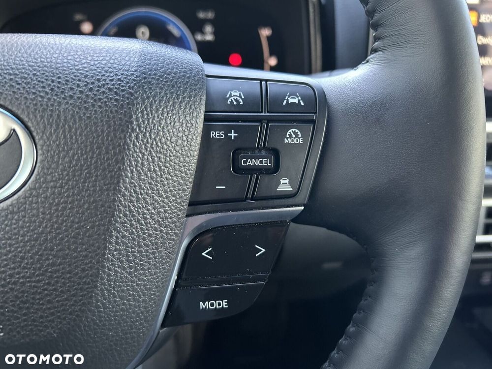 Toyota Camry - 15