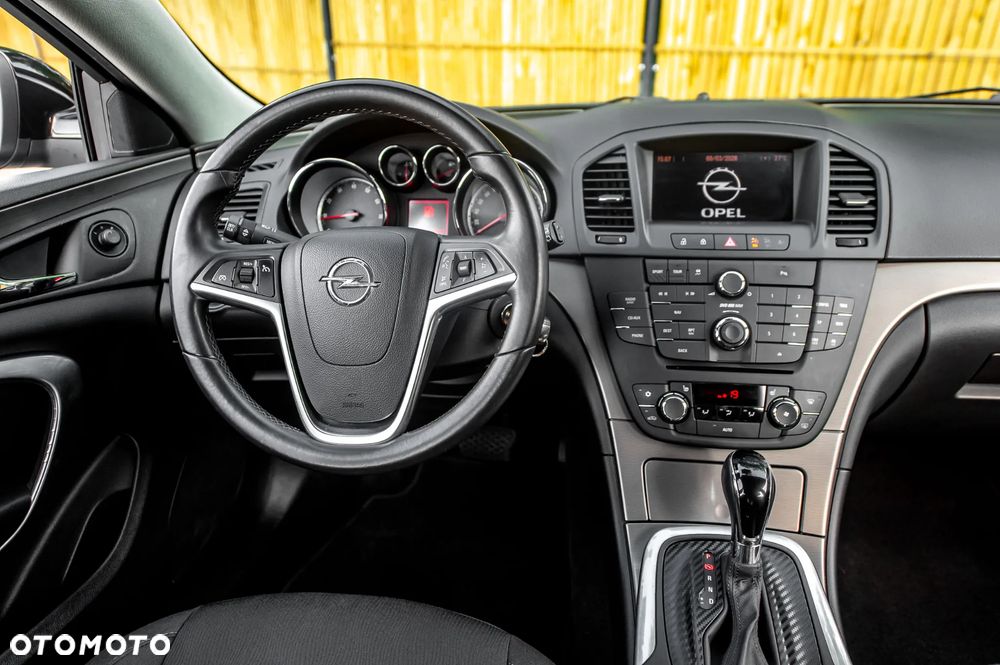 Opel Insignia 2.0 T Edition 4x4 - 22