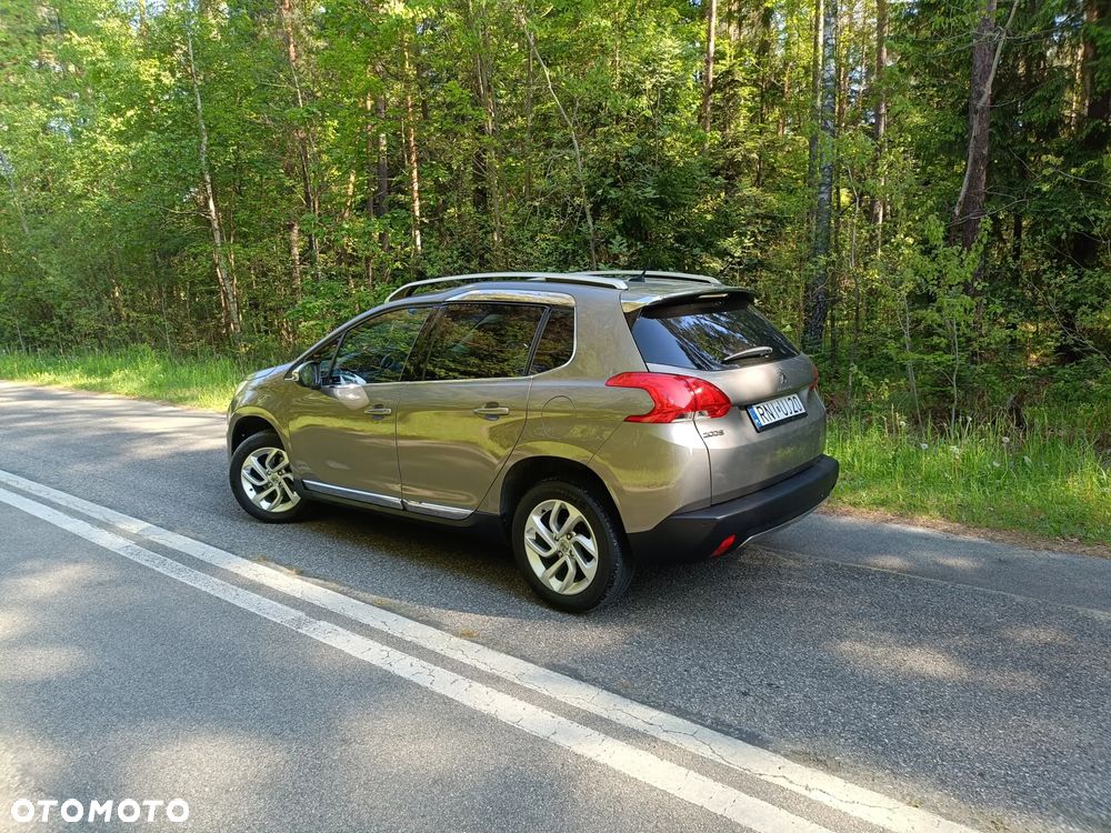 Peugeot 2008 1.6 VTi Allure - 26