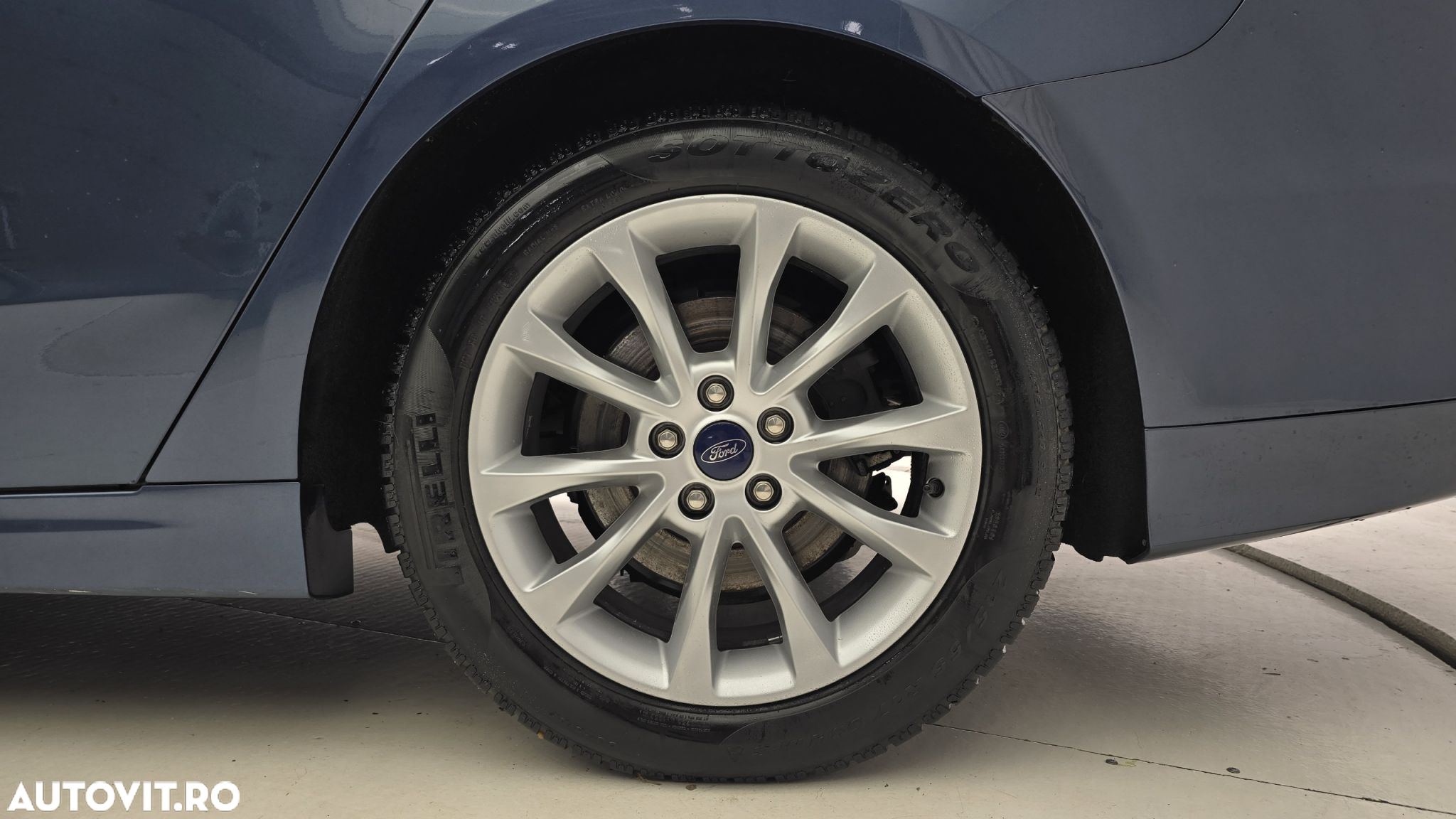 Ford Mondeo - 22