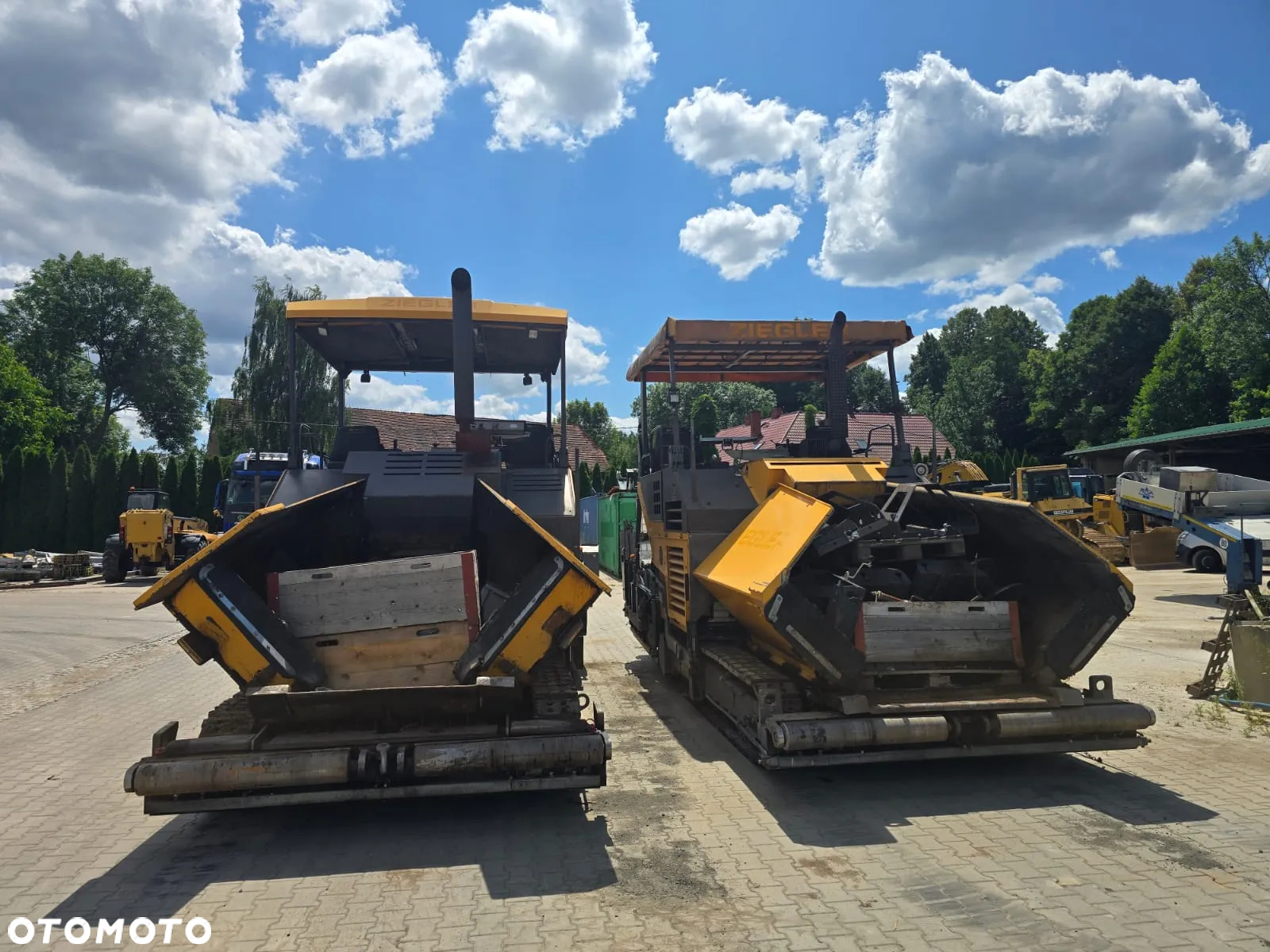 Volvo ABG 7820C - 3