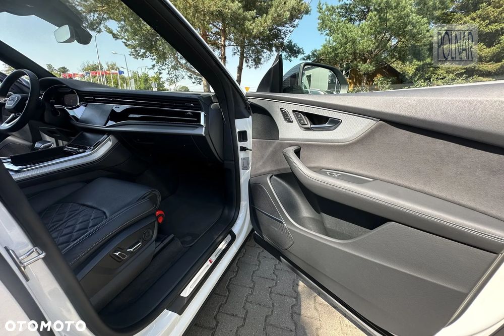 Audi SQ8 - 22