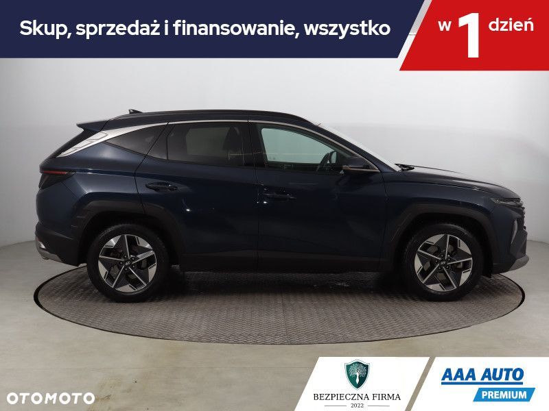 Hyundai Tucson - 8