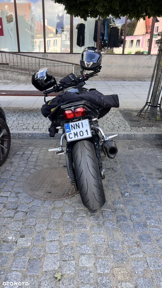 Yamaha FZ - 3