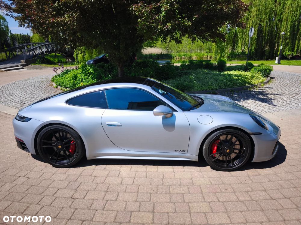 Porsche 911 Carrera GTS PDK - 3