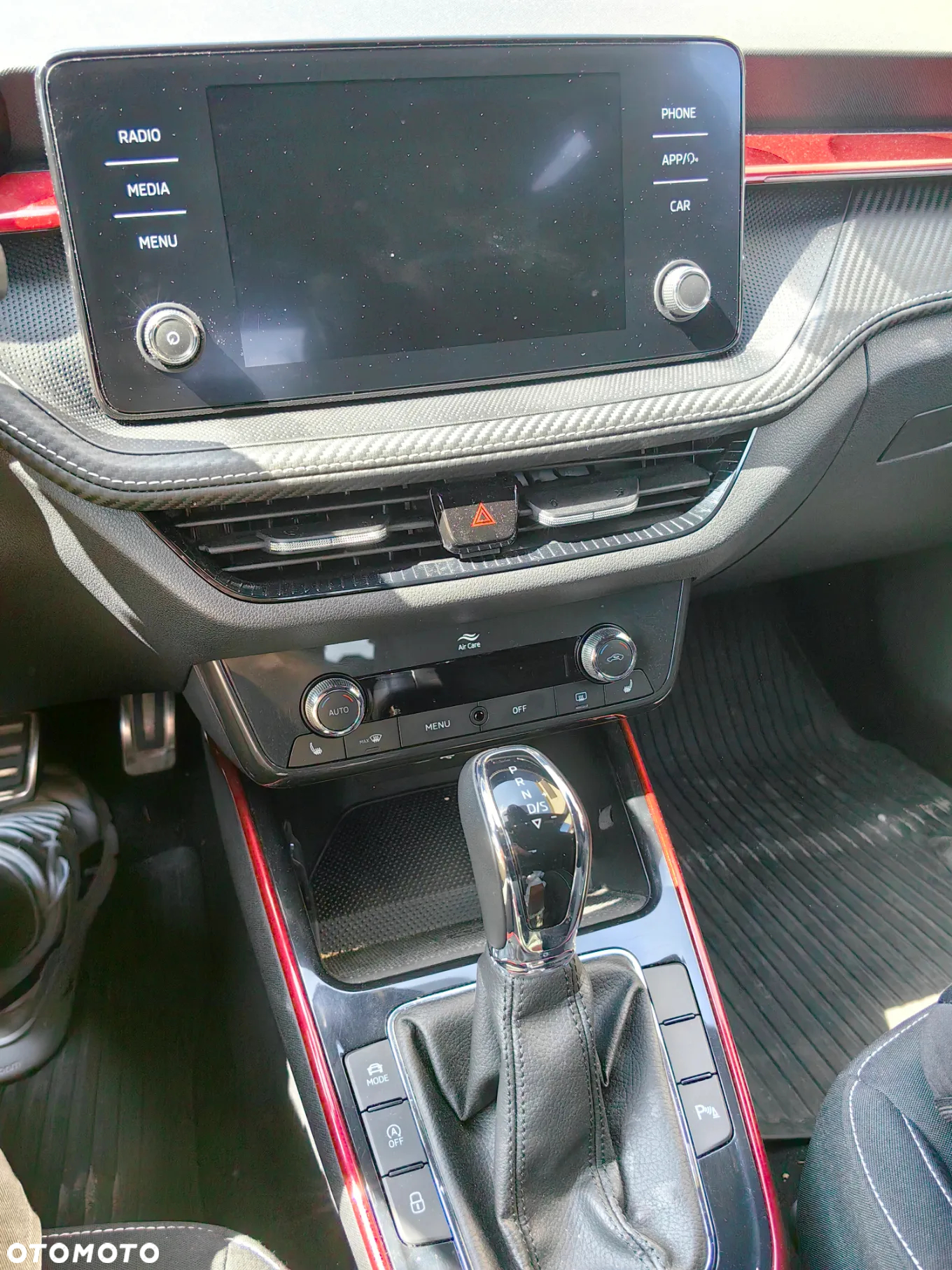 Skoda Fabia 1.5 TSI Monte Carlo DSG - 9