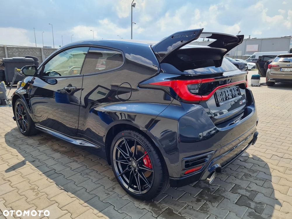 Toyota GR Yaris 1.6 Aero Performance - 2