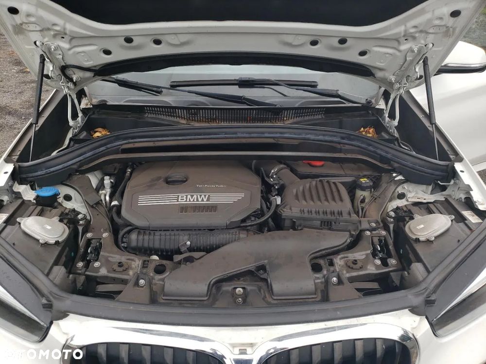 BMW X1 - 11