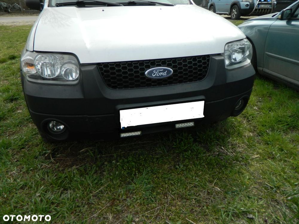 FORD MAVERICK II LIFT na części 2005 rok - 3