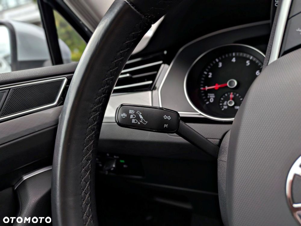 Volkswagen Passat 1.5 TSI EVO Business DSG - 24
