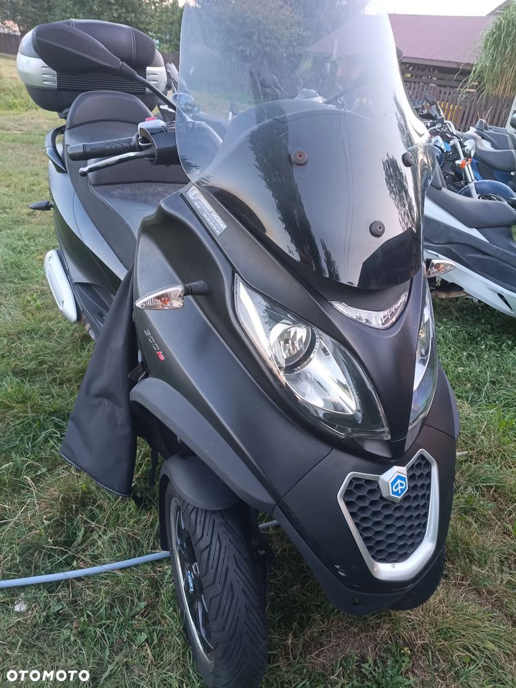 Piaggio MP-3
