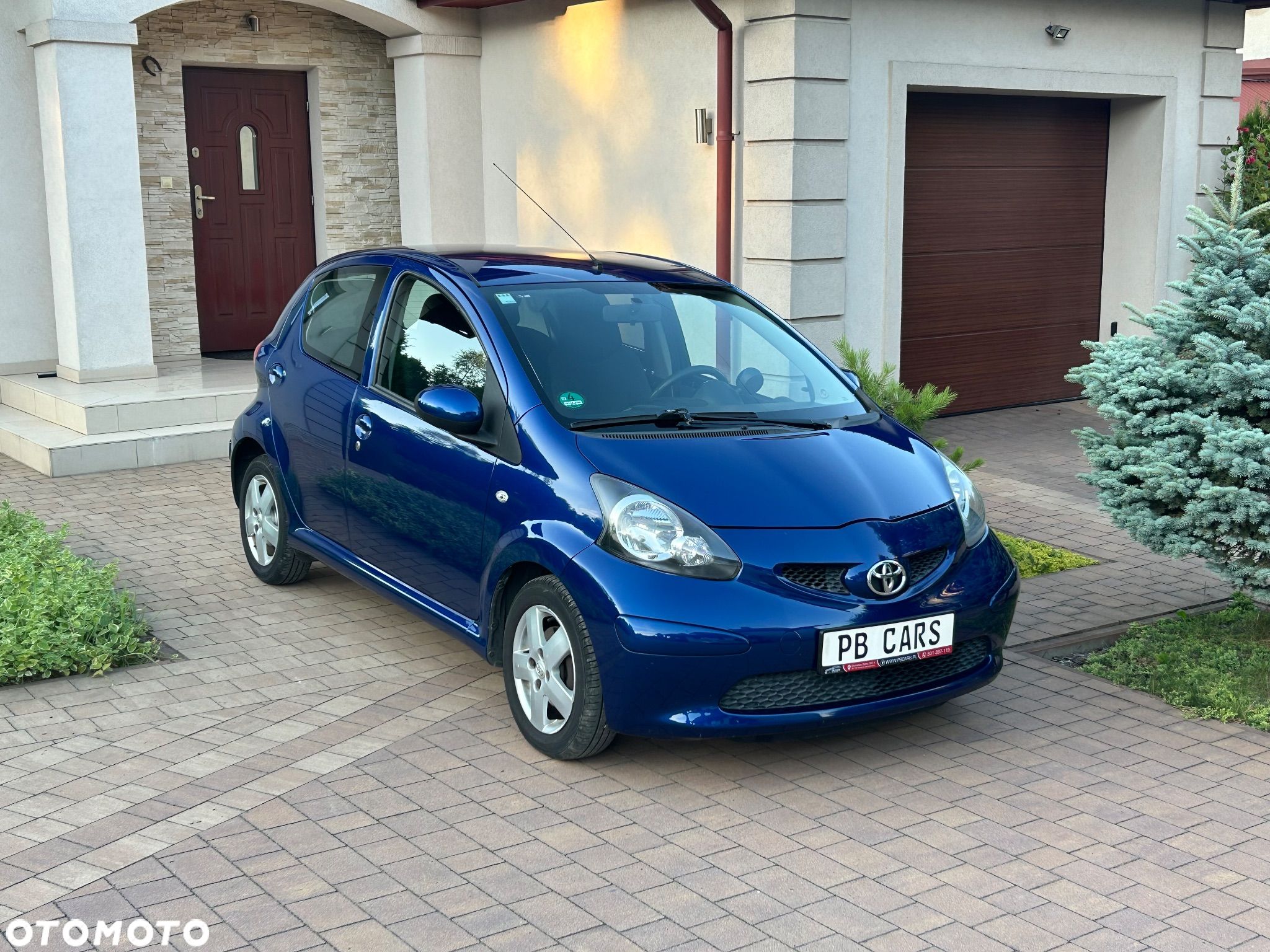 Toyota Aygo Blue - 1