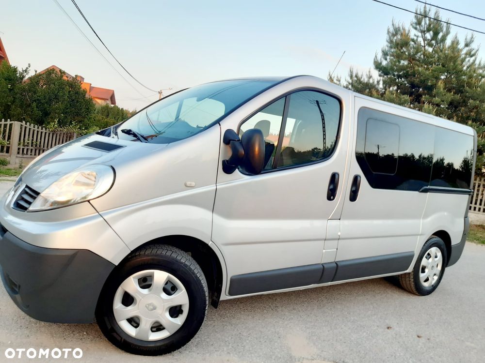 Renault Trafic L1H1 Passenger Lux - 3