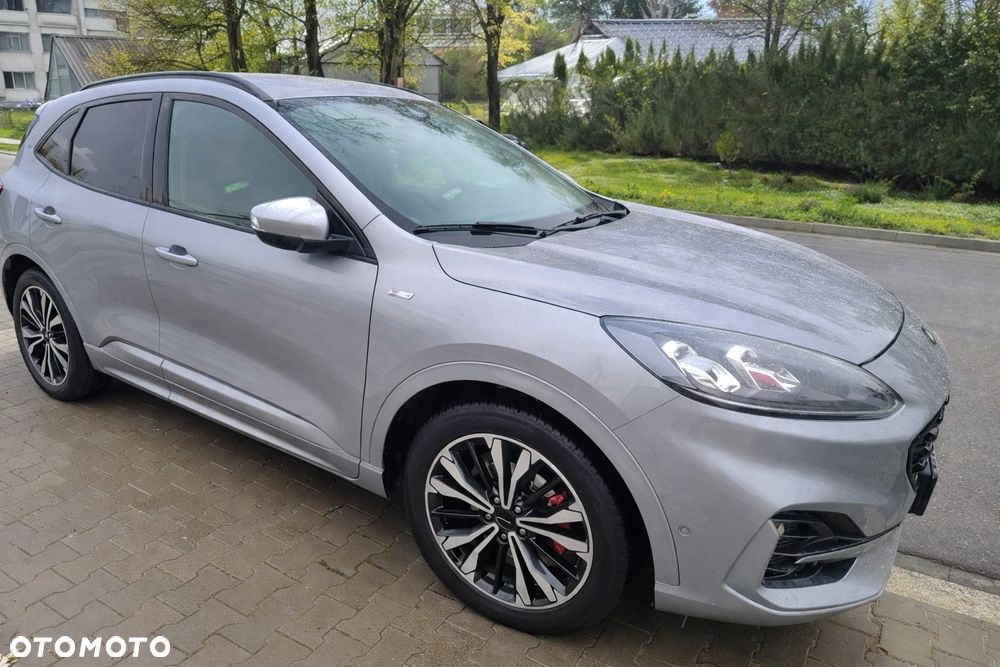 Ford Kuga - 3