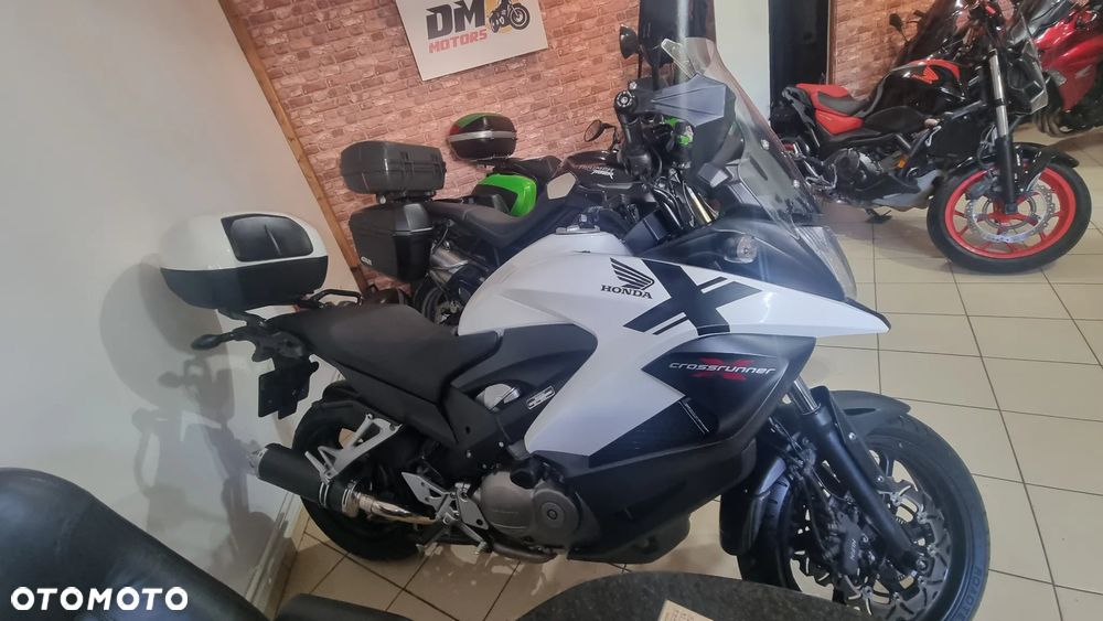 Honda VFR - 7