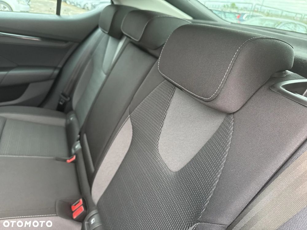 Skoda Octavia 2.0 TDI Ambition - 19