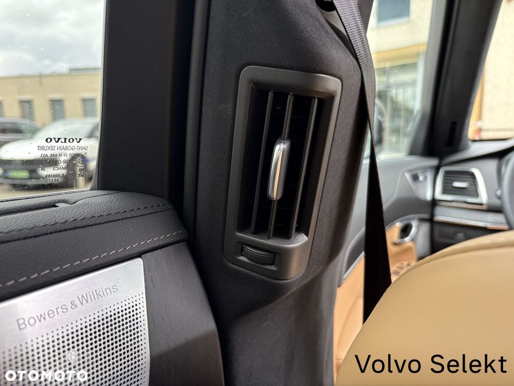 Volvo XC 90 - 28