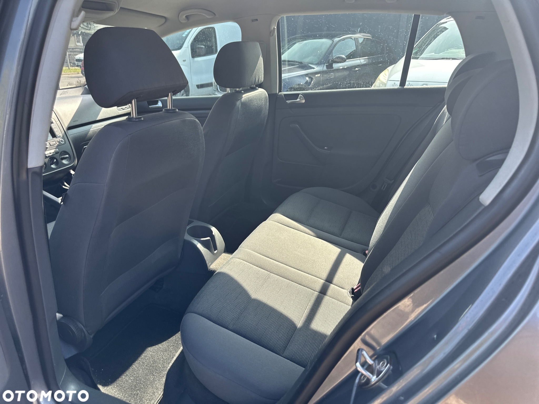 Volkswagen Golf V 1.6 Trendline - 9
