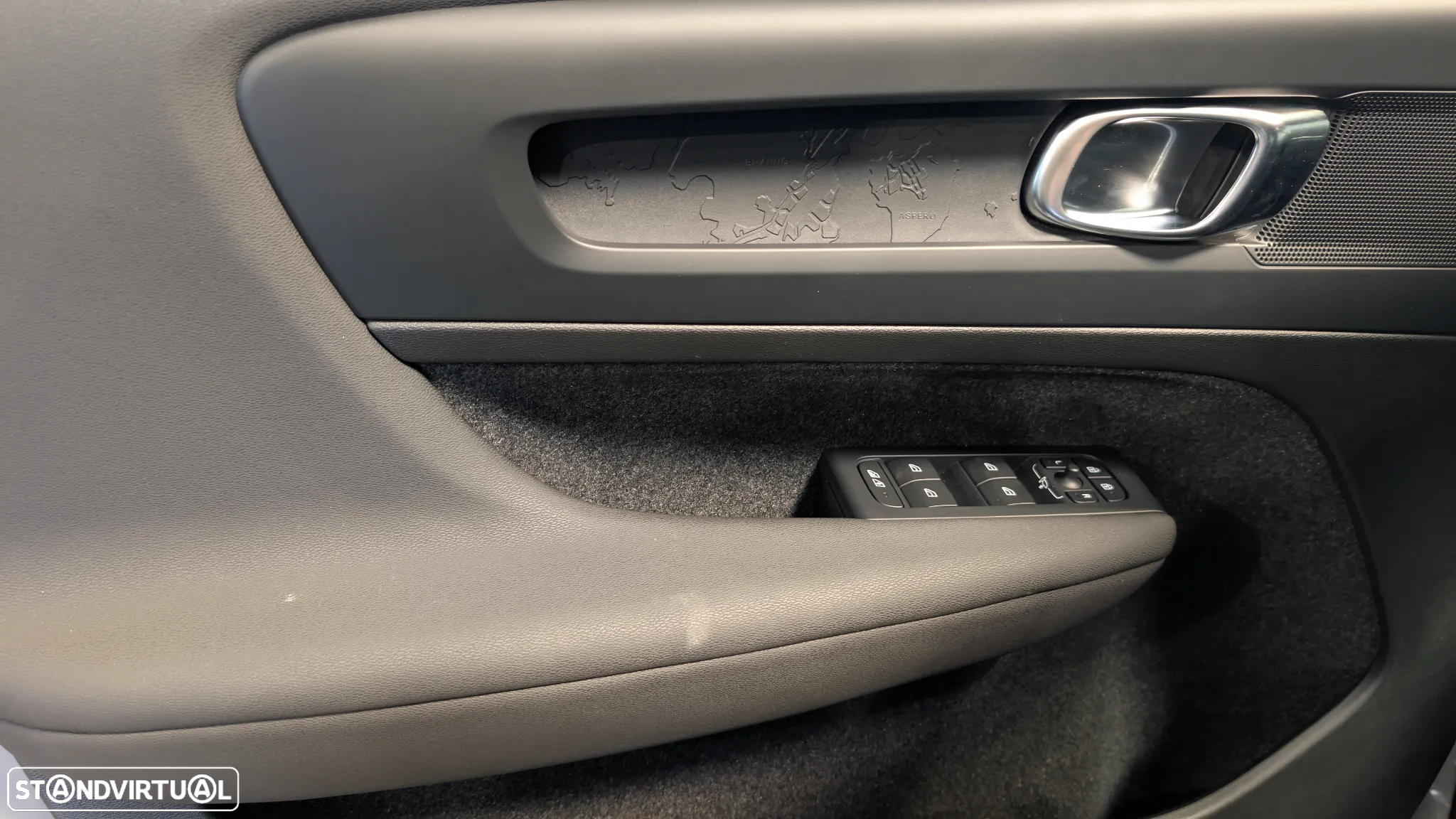 Volvo XC 40 1.5 T4 PHEV Essential - 15