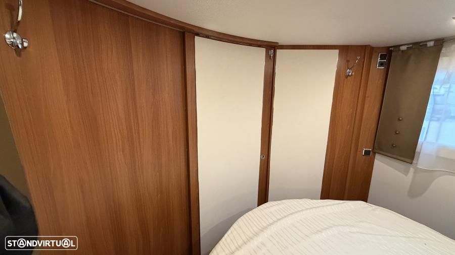 Fleurette Magister 74 LMF c.central e basculante - 11