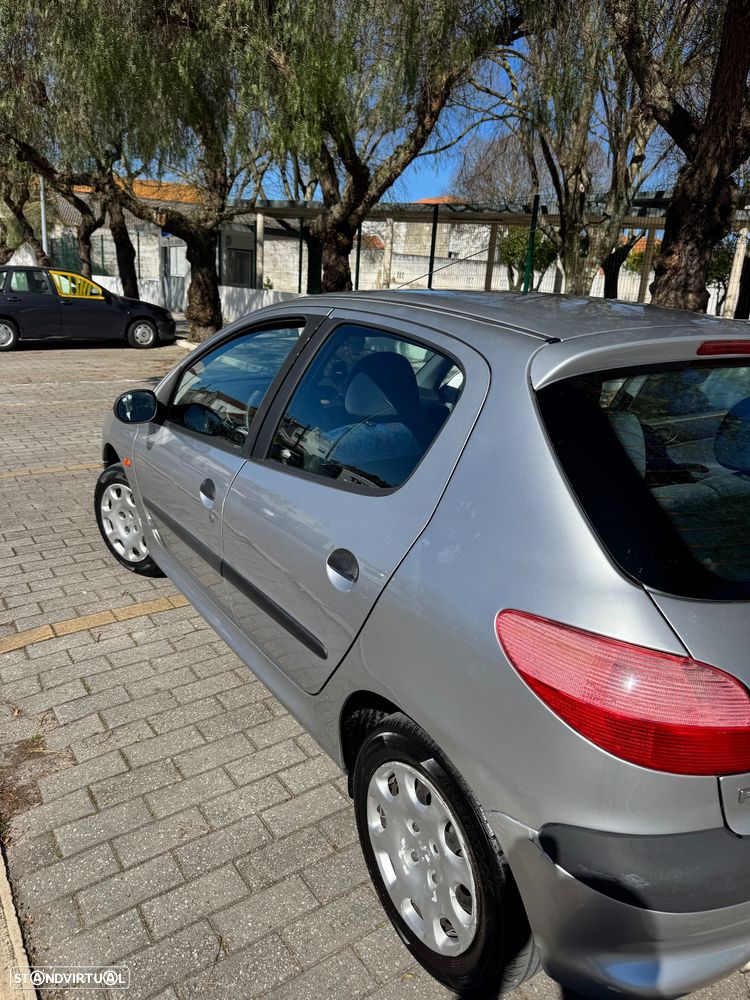 Peugeot 206 1.1 XR - 7