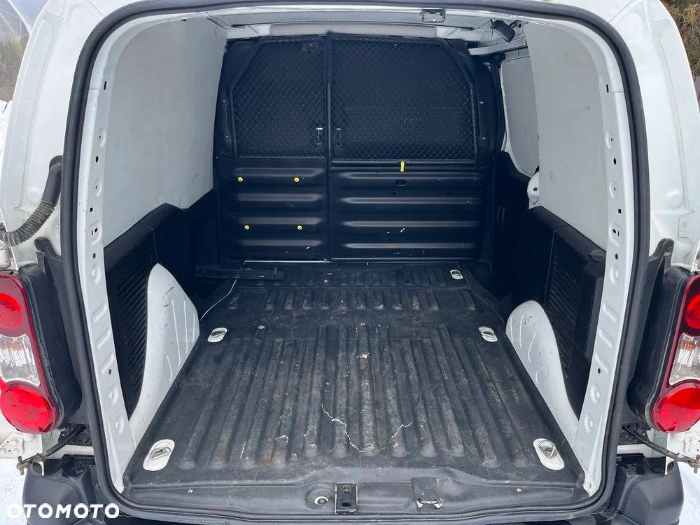 Citroën BERLINGO - 14