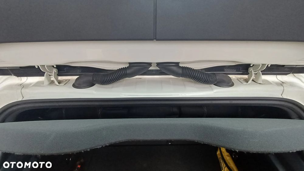 Mercedes-Benz Klasa A 180 (BlueEFFICIENCY) Urban - 24