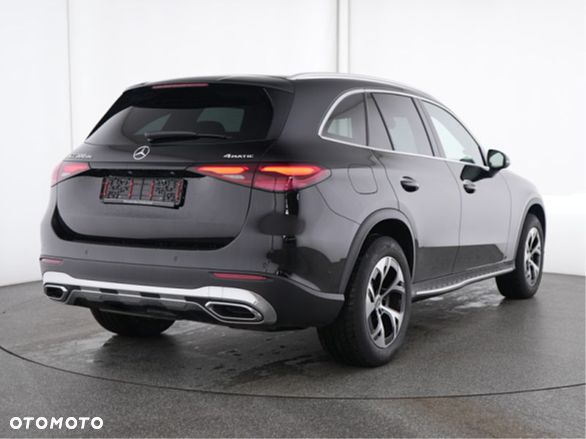 Mercedes-Benz GLC 300 de 4Matic 9G-TRONIC - 4