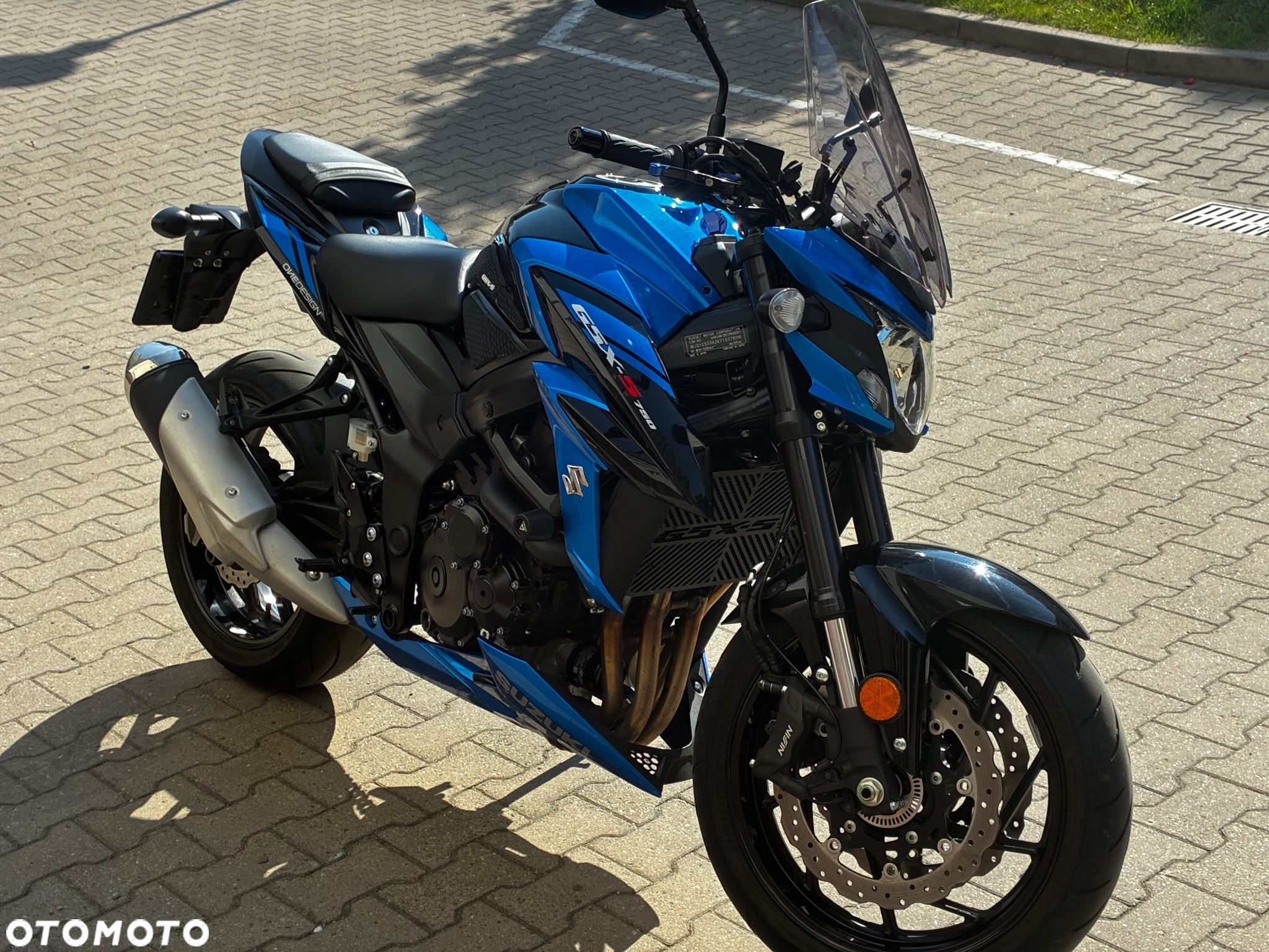 Suzuki GSX - 9