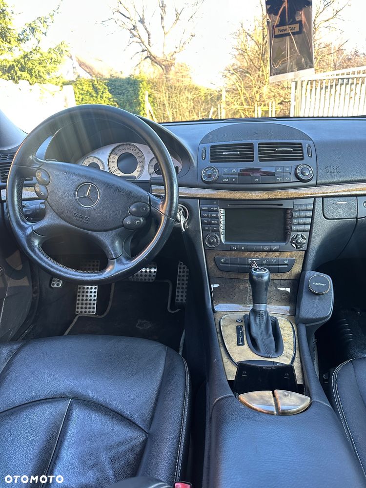 Mercedes-Benz Klasa E - 8