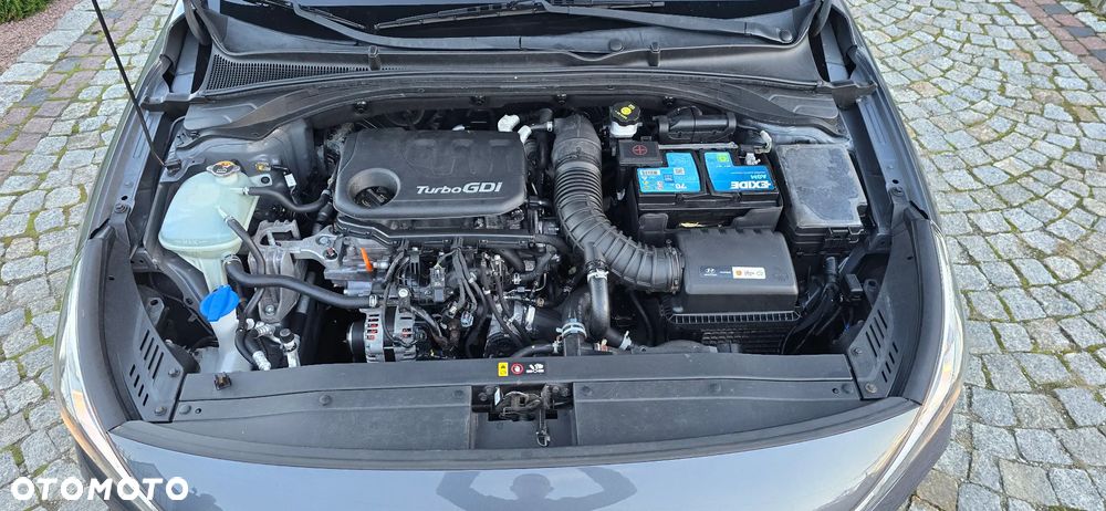 Hyundai i30 - 23
