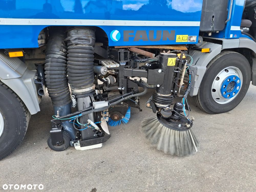 Mercedes-Benz Atego 1523 Zamiatarka FAUN Zamiatarka Uliczna Kamera Cofania Oświetlenie Ostrzegawcze Regulowane Zawieszenie - 28