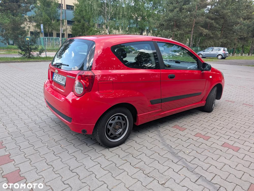 Chevrolet Aveo 1.2 16V Base - 5