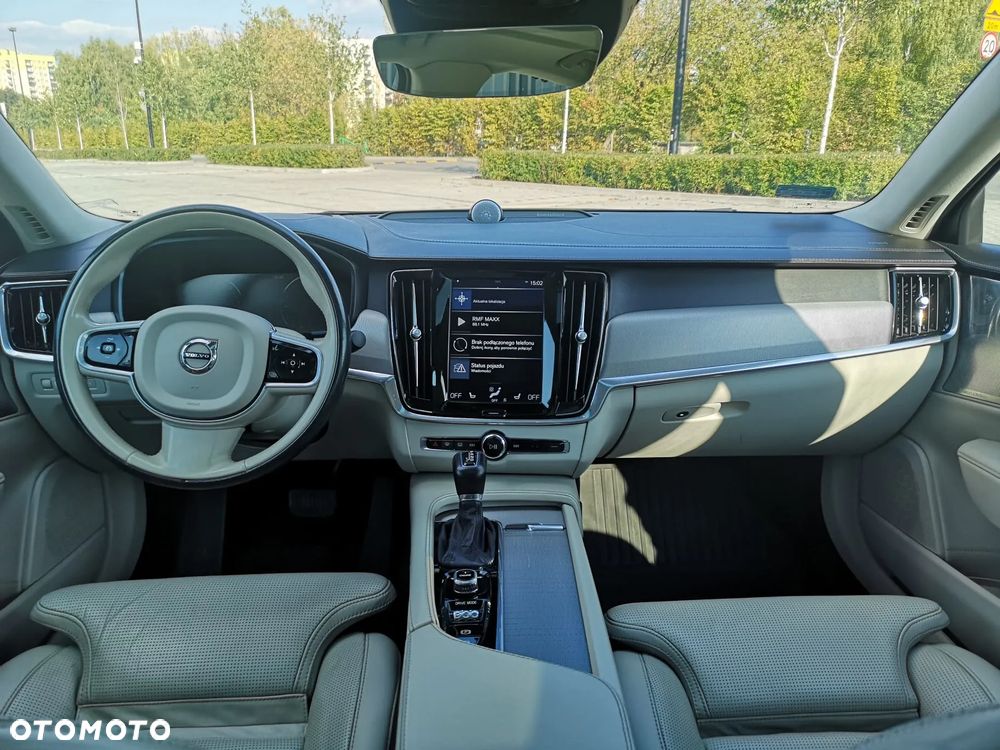 Volvo S90 - 13