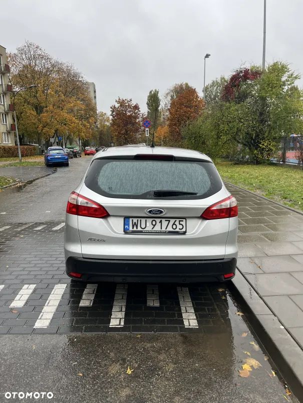Ford Focus 1.6 TDCi Edition - 6