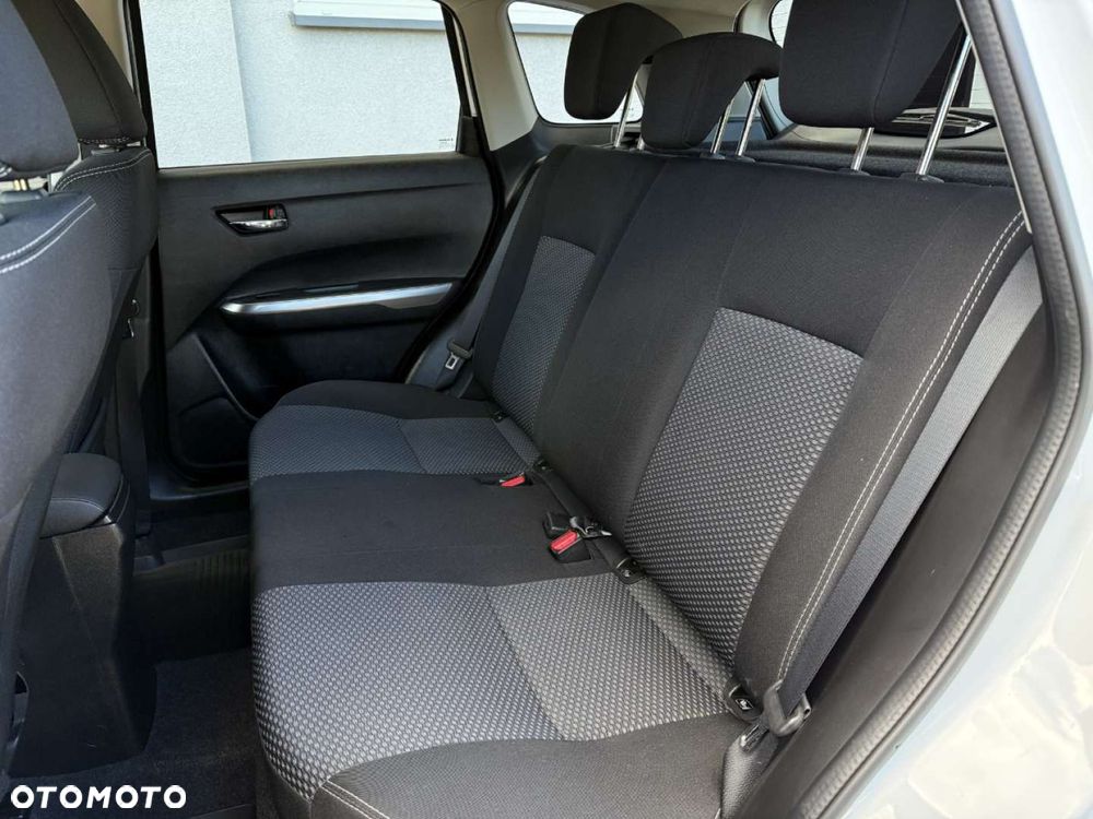 Suzuki Vitara - 33