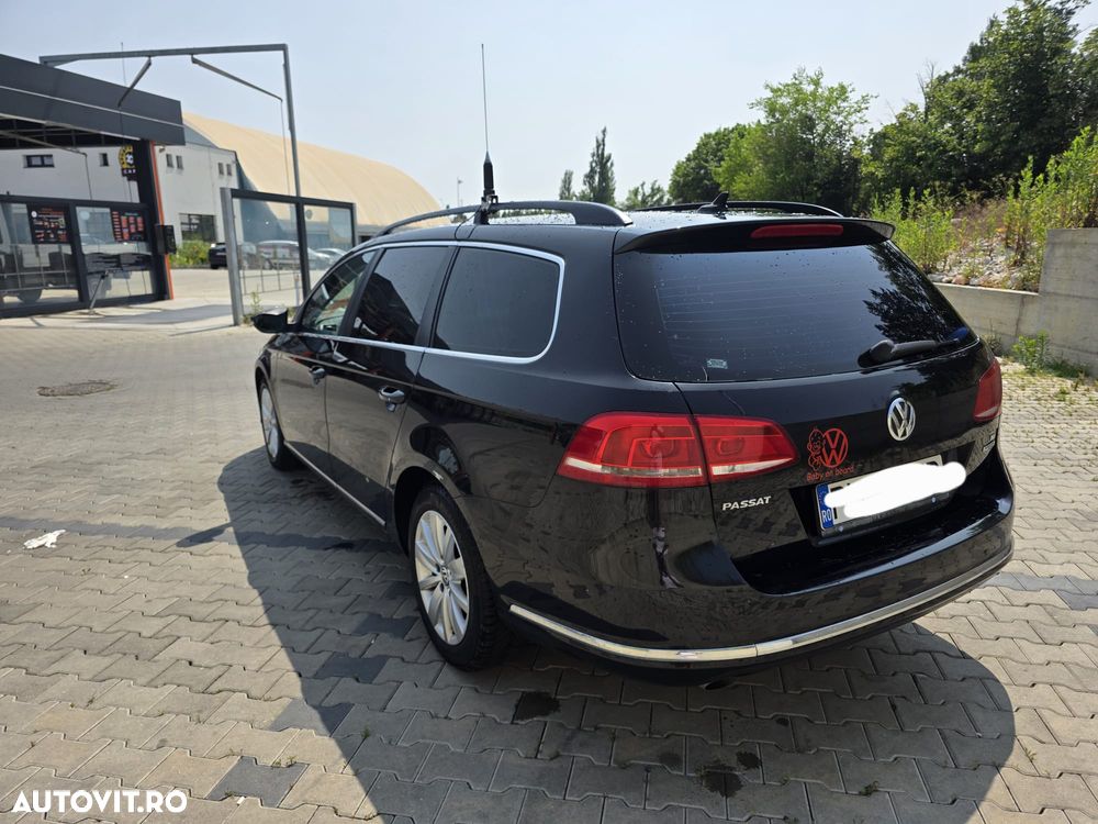 Volkswagen Passat 1.6 TDI BlueMotion Technology Comfortline - 4