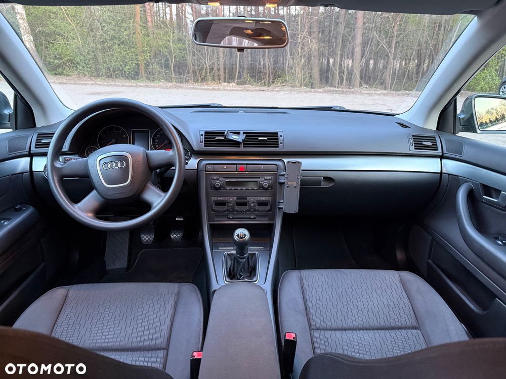 Audi A4 Limousine 2 - 8