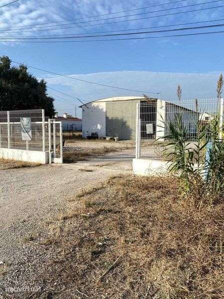 Arrendo Armazém com 350 m2 - Grande imagem: 4/12
