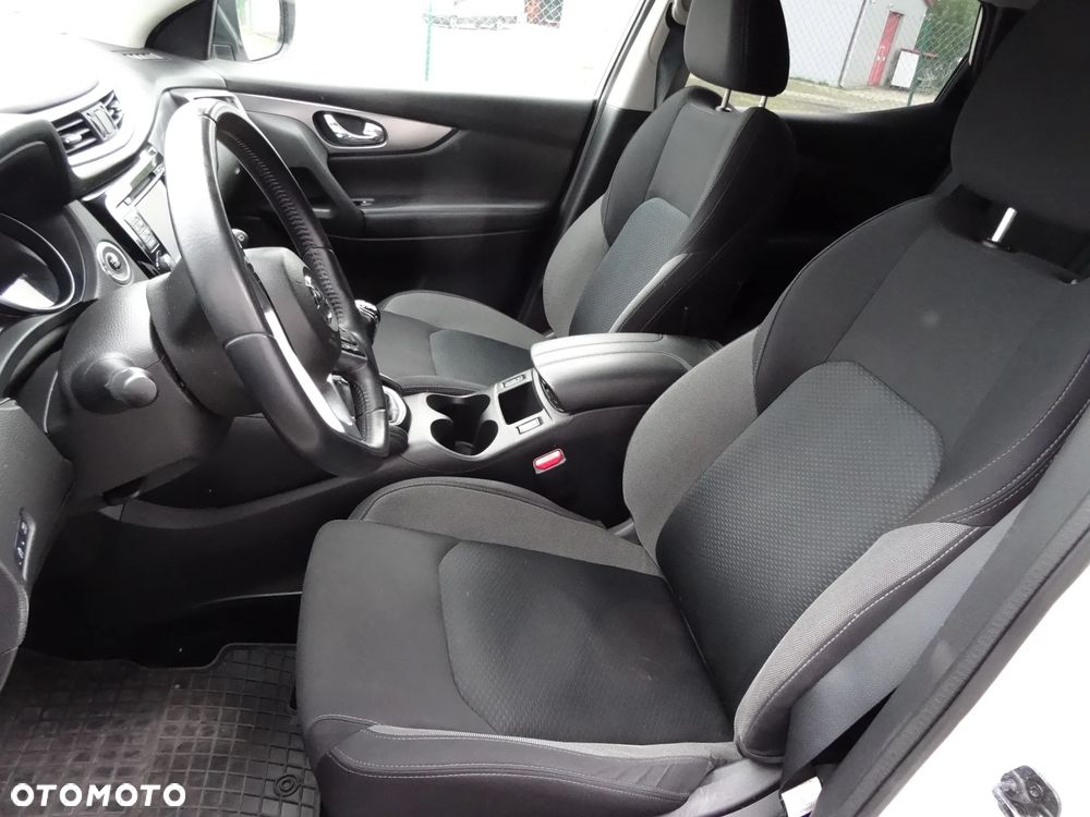 Nissan Qashqai 1.5 dCi Tekna+ - 16