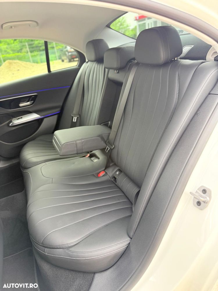 Mercedes-Benz E 220 d 9G-TRONIC Edition AVANTGARDE - 13
