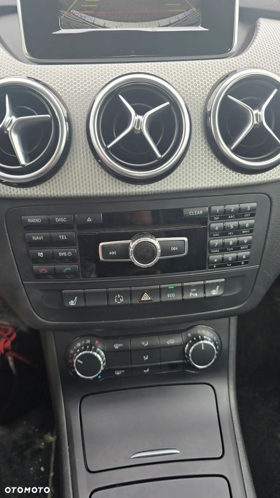 Mercedes-Benz Klasa B 180 (BlueEFFICIENCY) 7G-DCT - 16