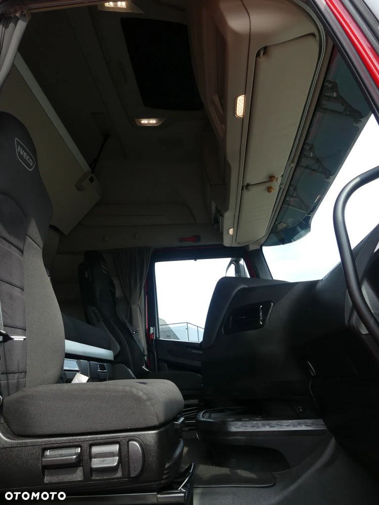 Iveco S WAY 460 / EURO 6 / NISKI PRZEBIEG / STANDARD / - 32