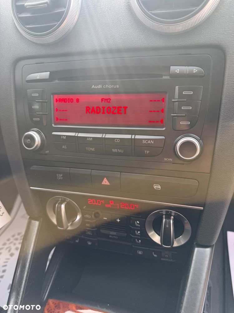 Audi A3 Sportback 1.6 Attraction - 15