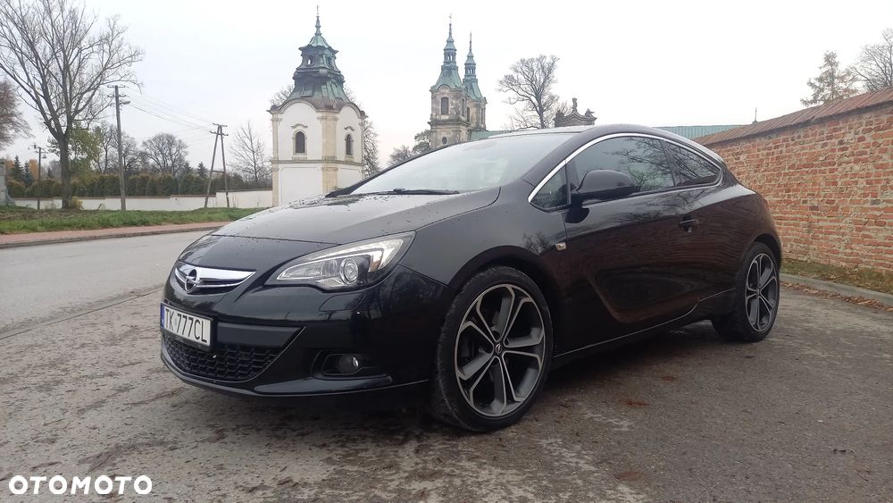 Opel Astra GTC 1.6 Turbo Edition - 1