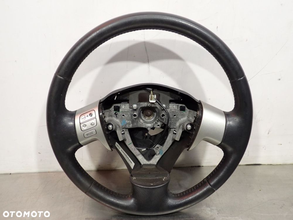 KIEROWNICA TOYOTA COROLLA E15 - 2