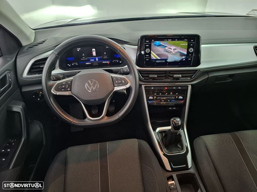 VW T-Roc 1.0 TSI Urban - 15